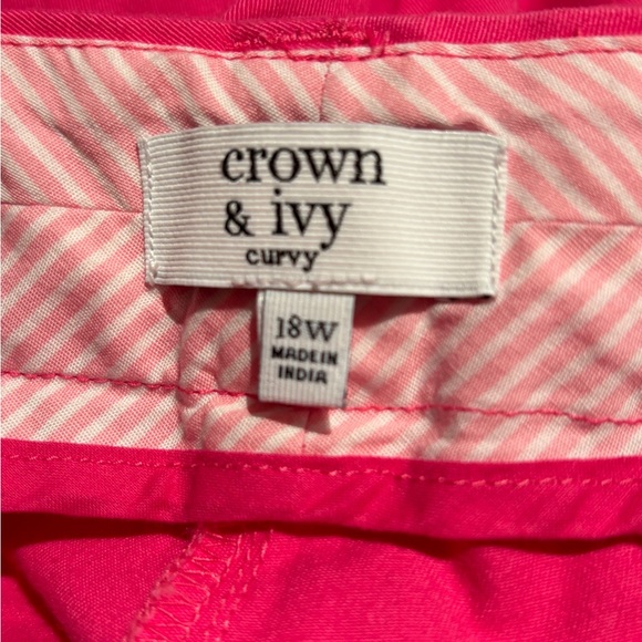 Hot pink Crown & Ivy plus size 18 shorts - Picture 1 of 3